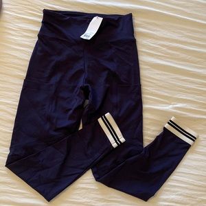 NWT Lime Ricki Navy Leggings With Pockets